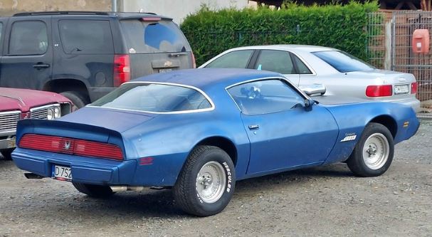 Pontiac Firebird Aküsü Kaç Amper?