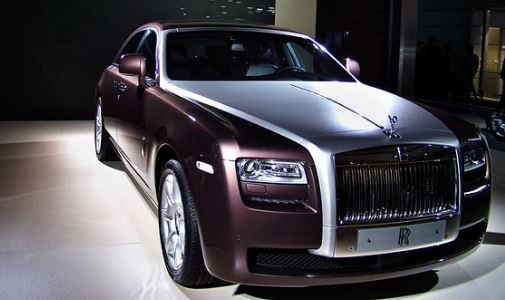 Rolls-Royce Ghost Aküsü Kaç Amper?
